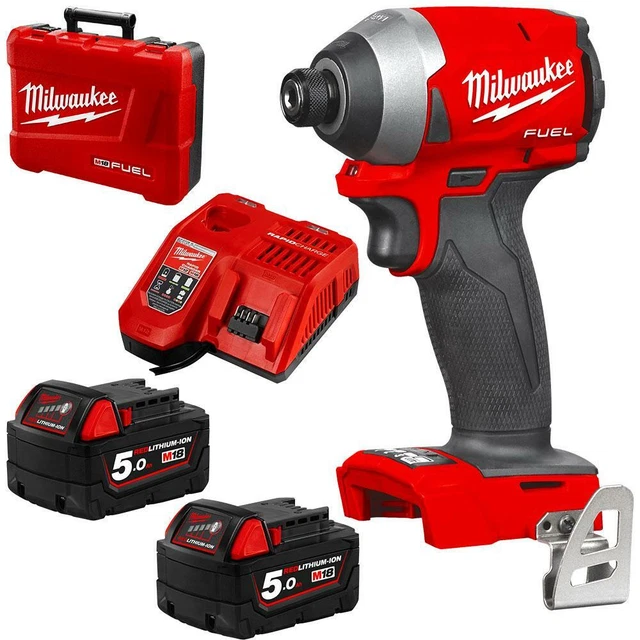 Milwaukee M18 FUEL 1/4' Hex Impact Driver Kit 2953-22